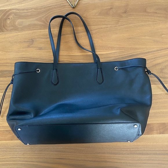 Kate Spade Large black tote. Fit my 14” laptop - Picture 6 of 6